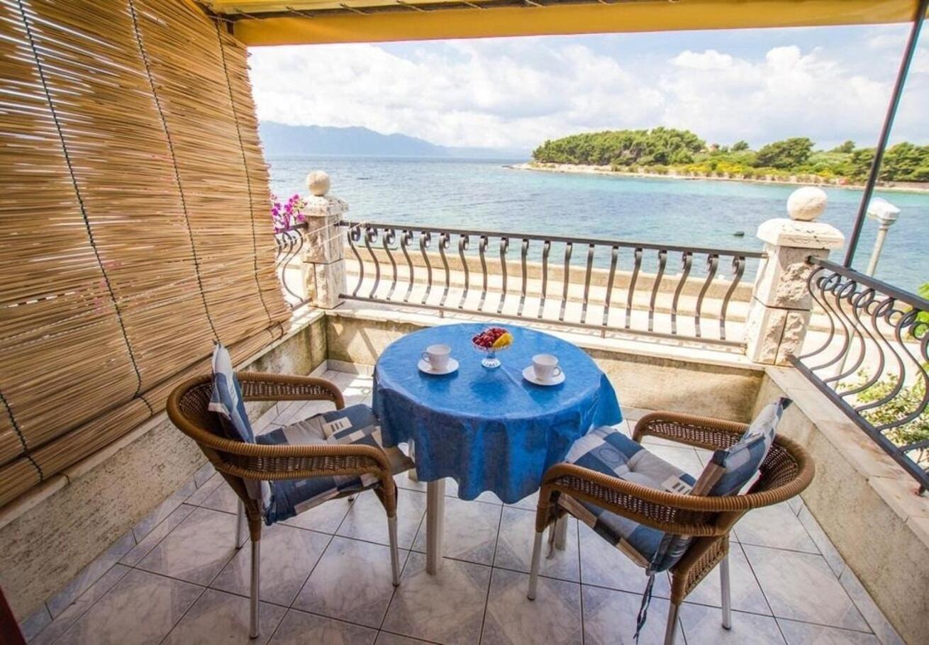 Apartments Juri Sućuraj Dış mekan fotoğraf