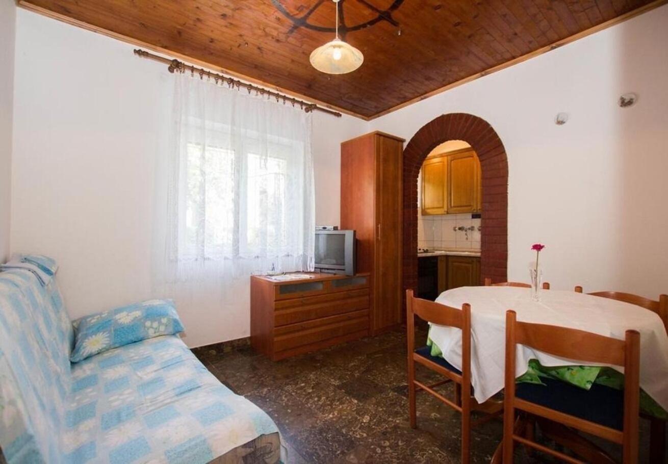 Apartments Juri Sućuraj Dış mekan fotoğraf