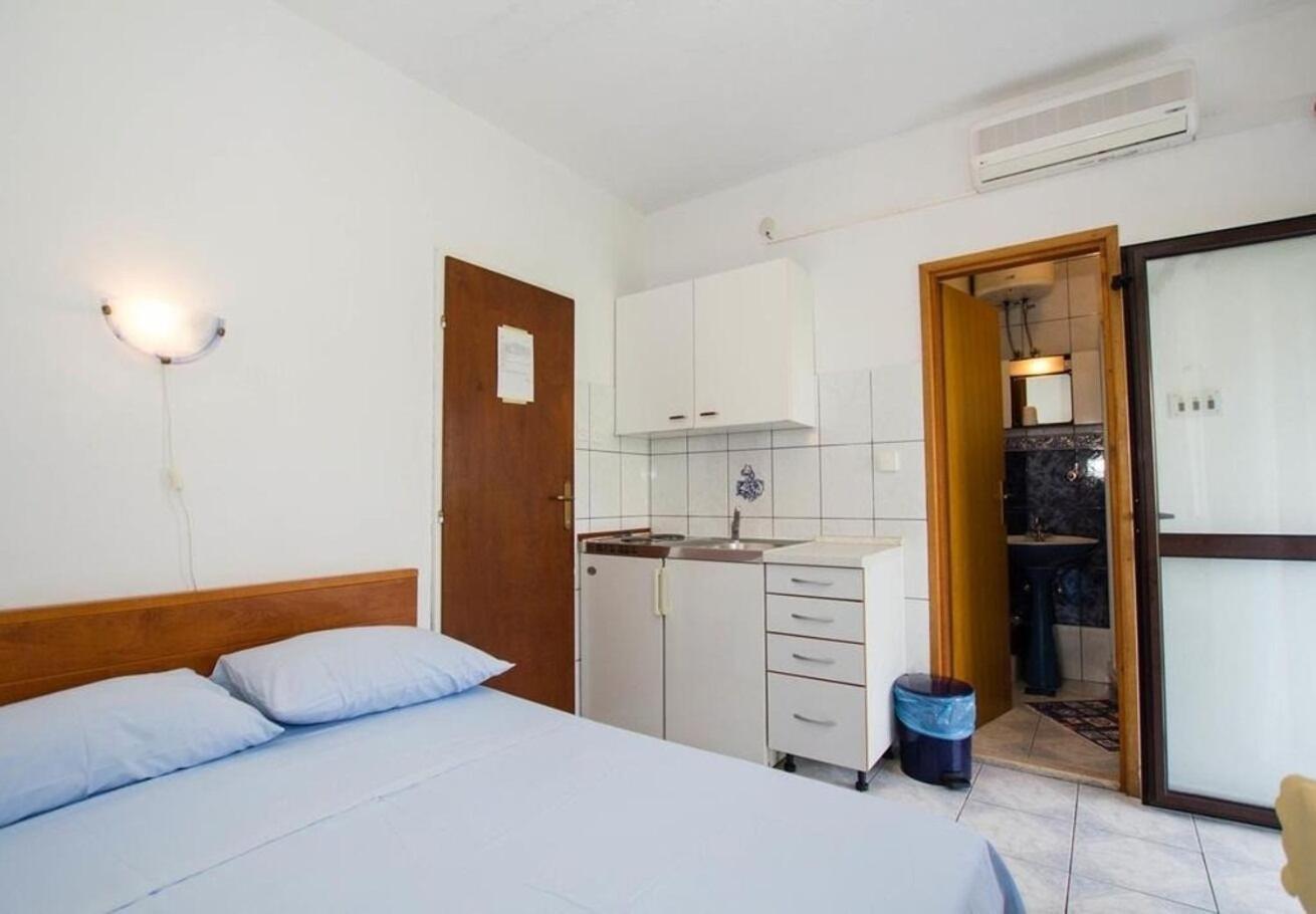 Apartments Juri Sućuraj Dış mekan fotoğraf