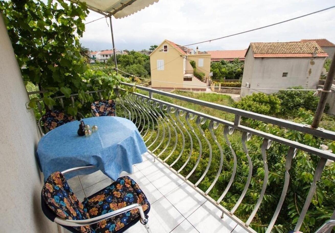 Apartments Juri Sućuraj Dış mekan fotoğraf